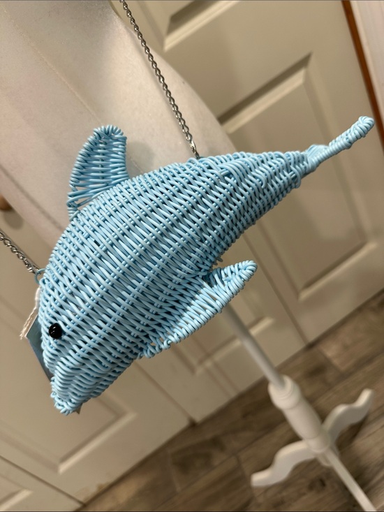 Tommy Bahama Handbags - Tommy Bahama Light Blue Woven Dolphin Crossbody Bag